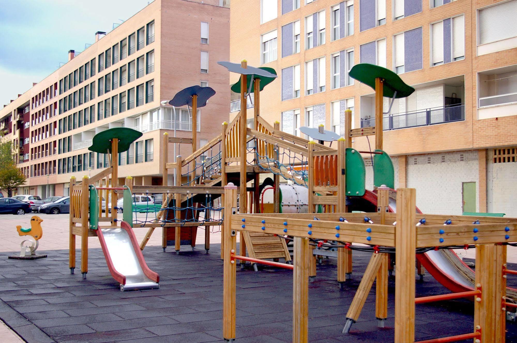 Suites Sercotel Mirasierra Pamplona Exterior foto